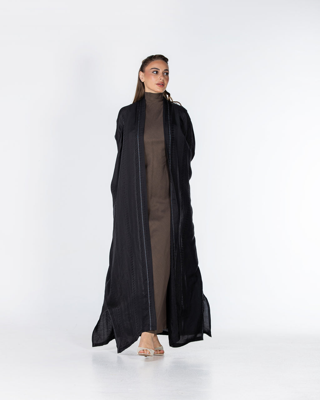 Copper 2.0 – Woven Viscose Linen Bisht Abaya