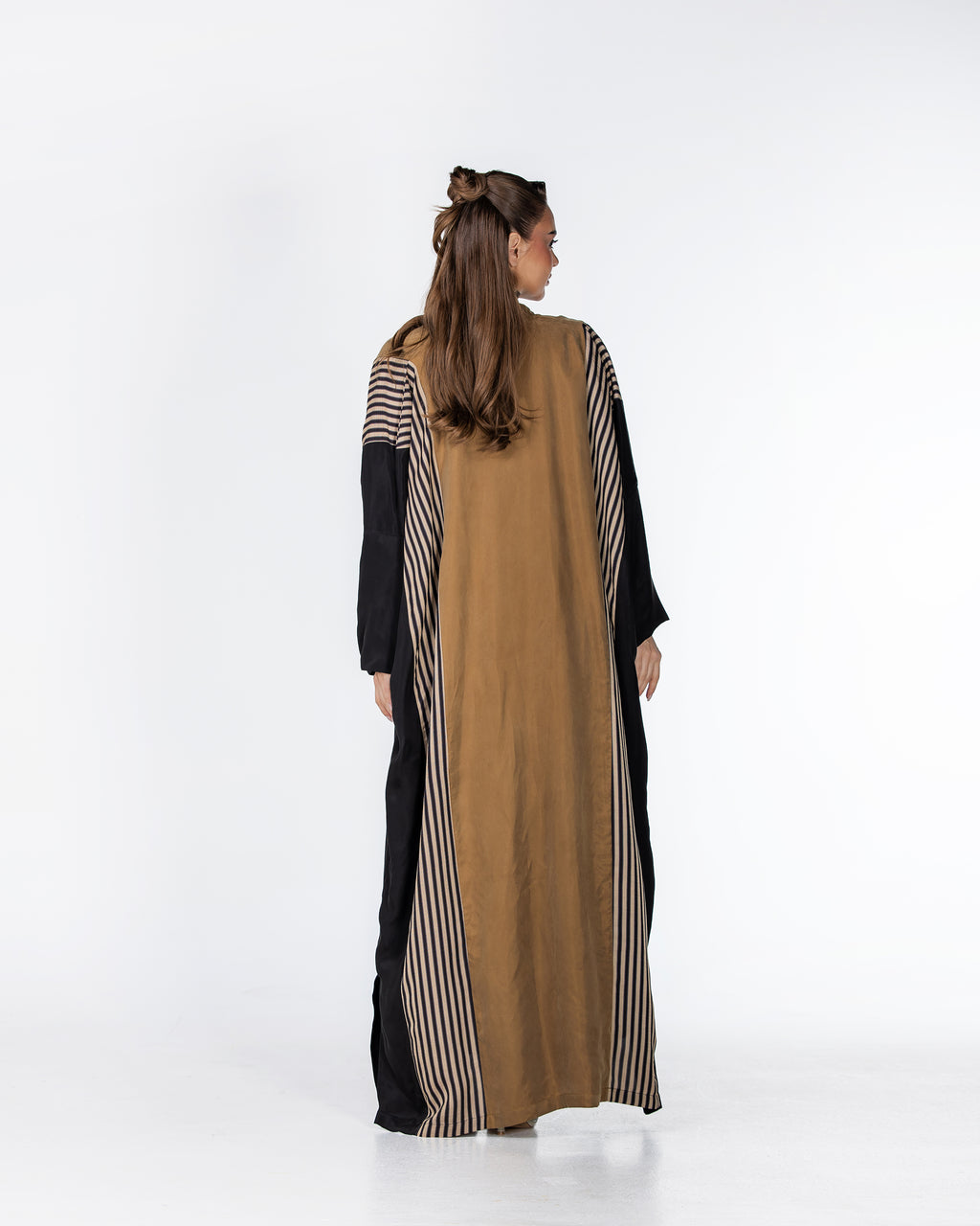 Eclipse – Washed Silk Bisht Abaya