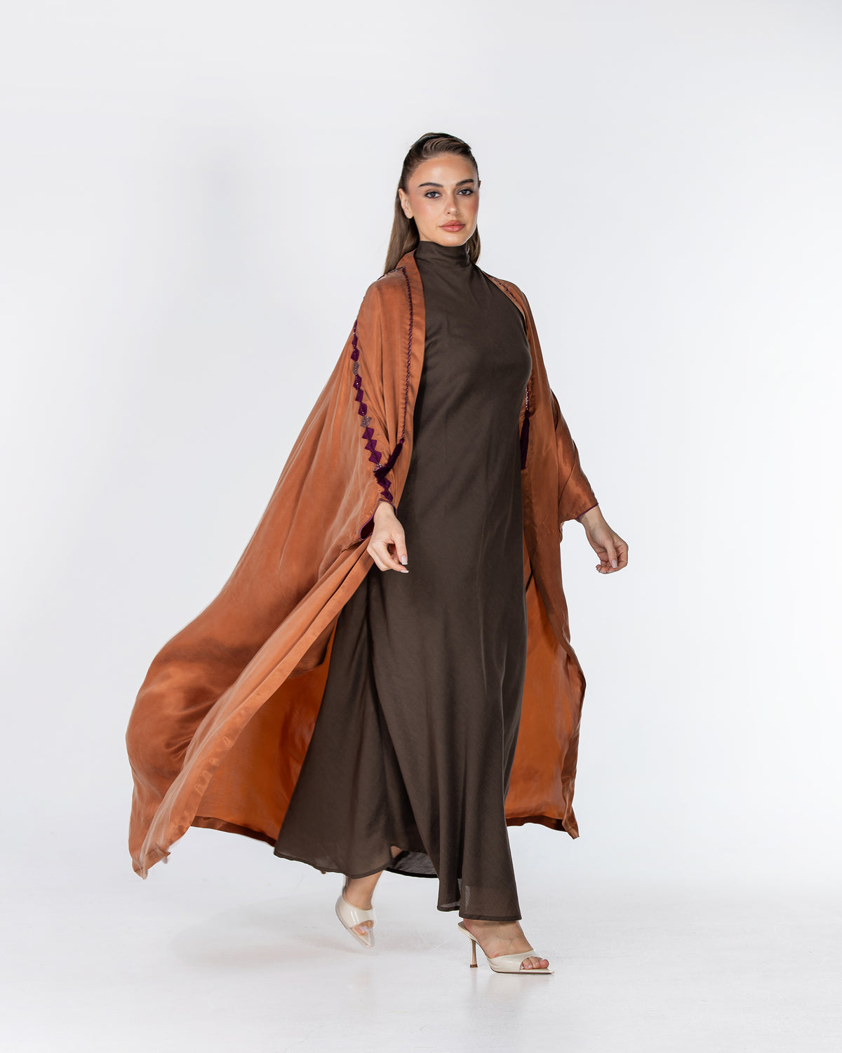 Ola Lux – Embroidered Washed Silk Bisht Abaya
