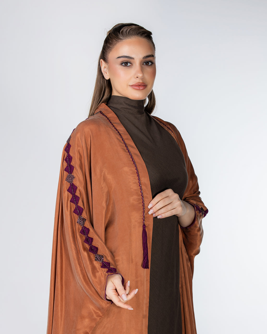 Ola Lux – Embroidered Washed Silk Bisht Abaya