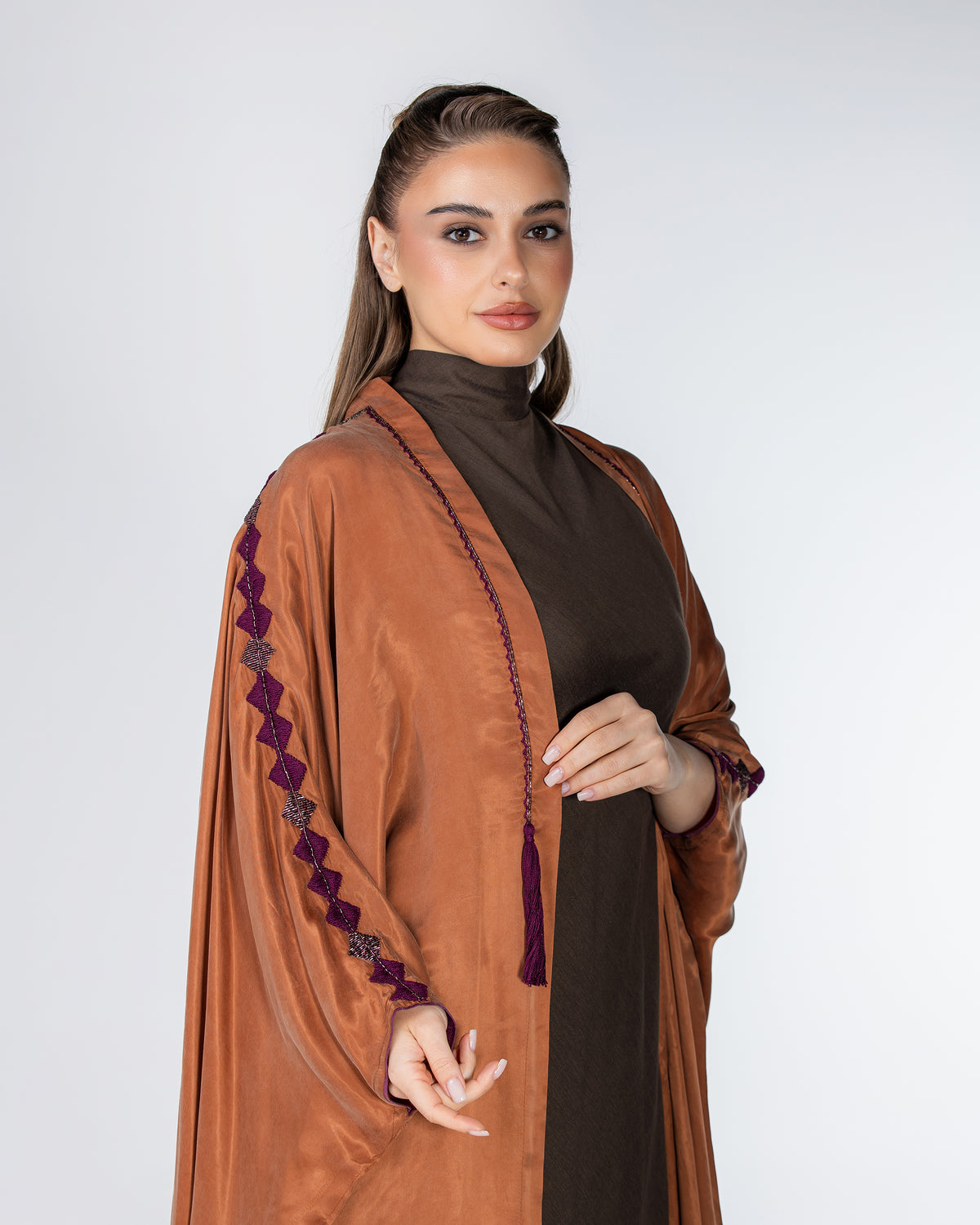 Ola Lux – Embroidered Washed Silk Bisht Abaya
