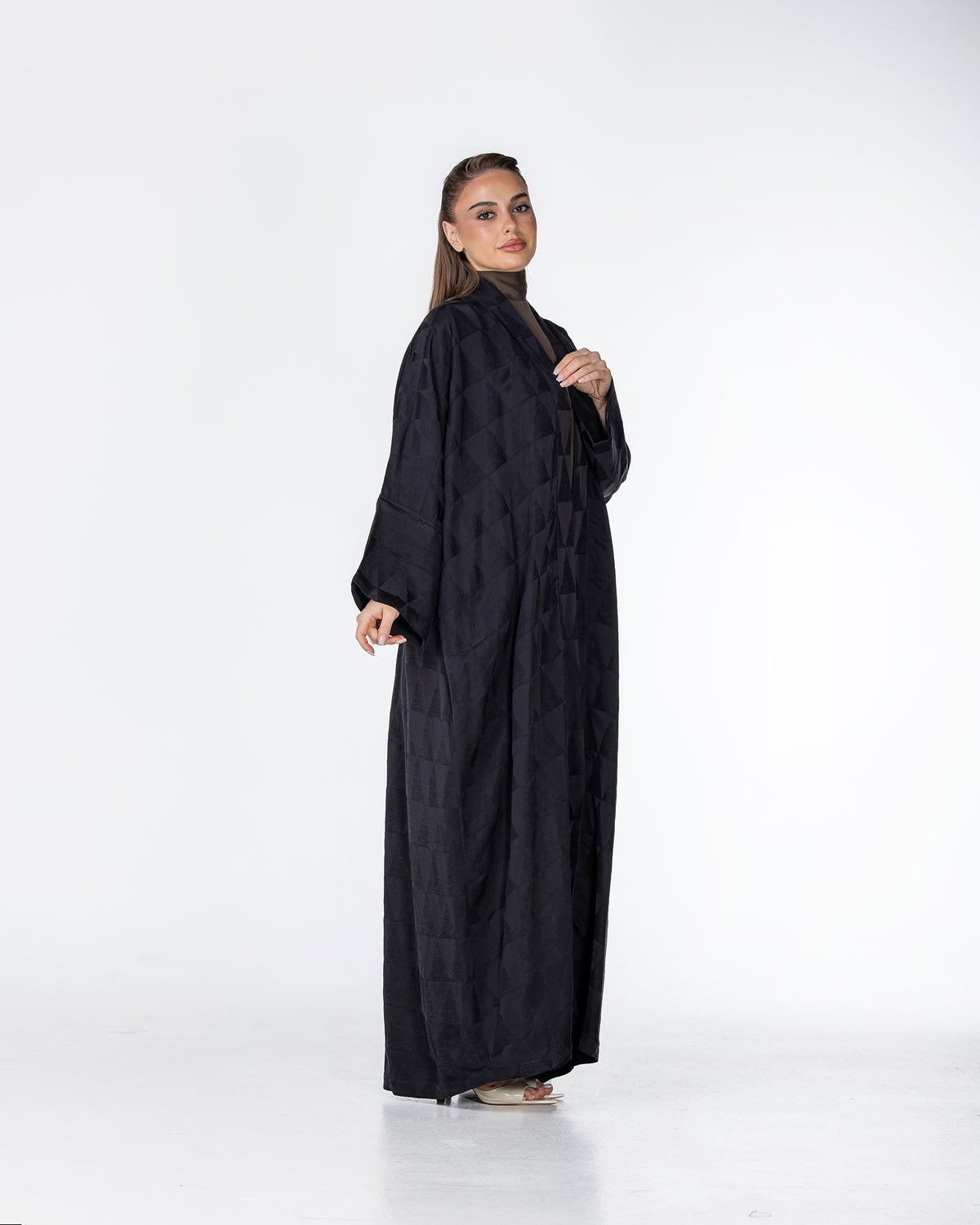 Mocha – Geometric Viscose Linen Abaya