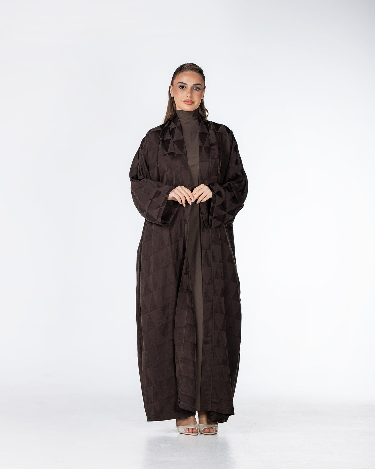 Mocha – Geometric Viscose Linen Abaya