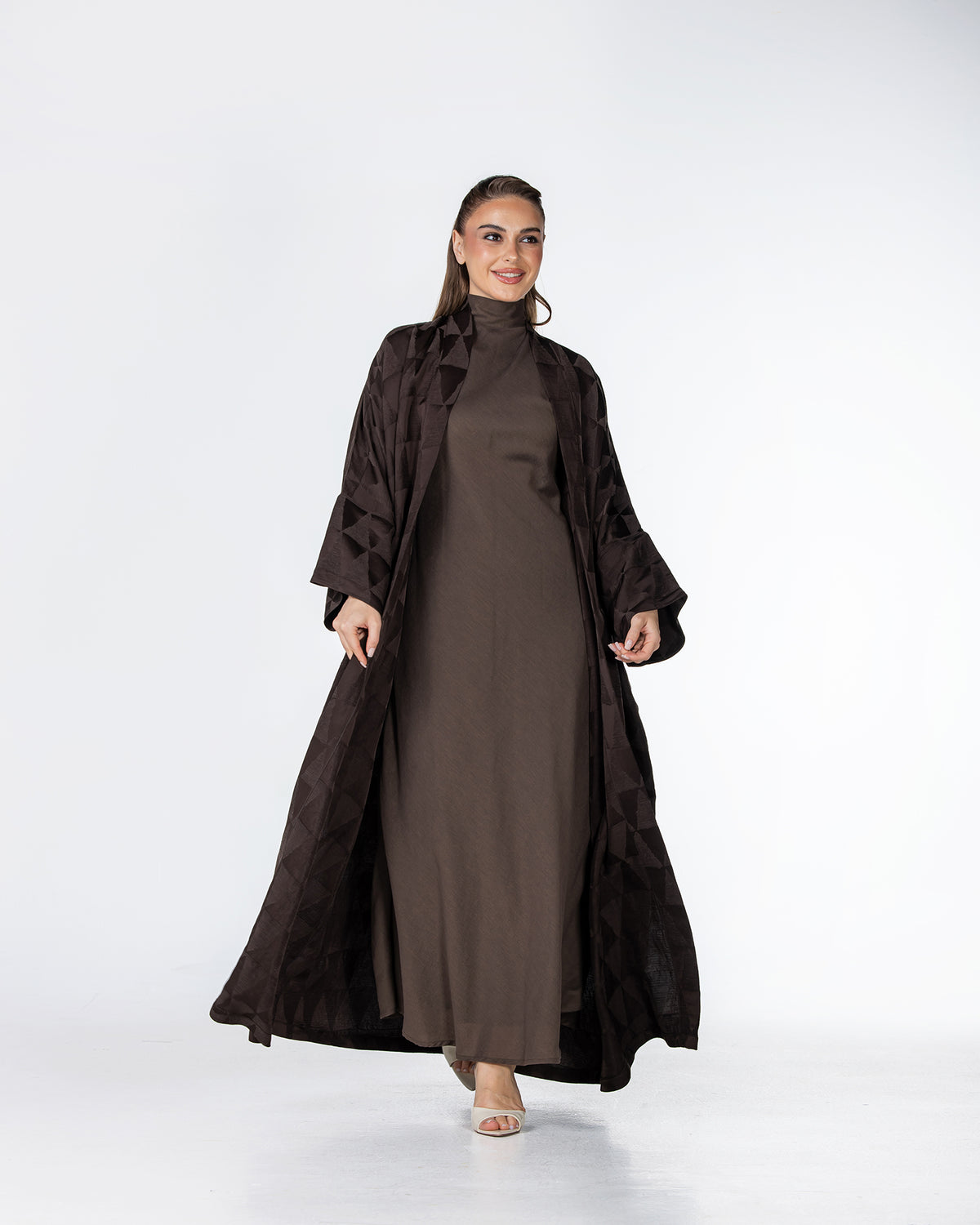 Mocha – Geometric Viscose Linen Abaya