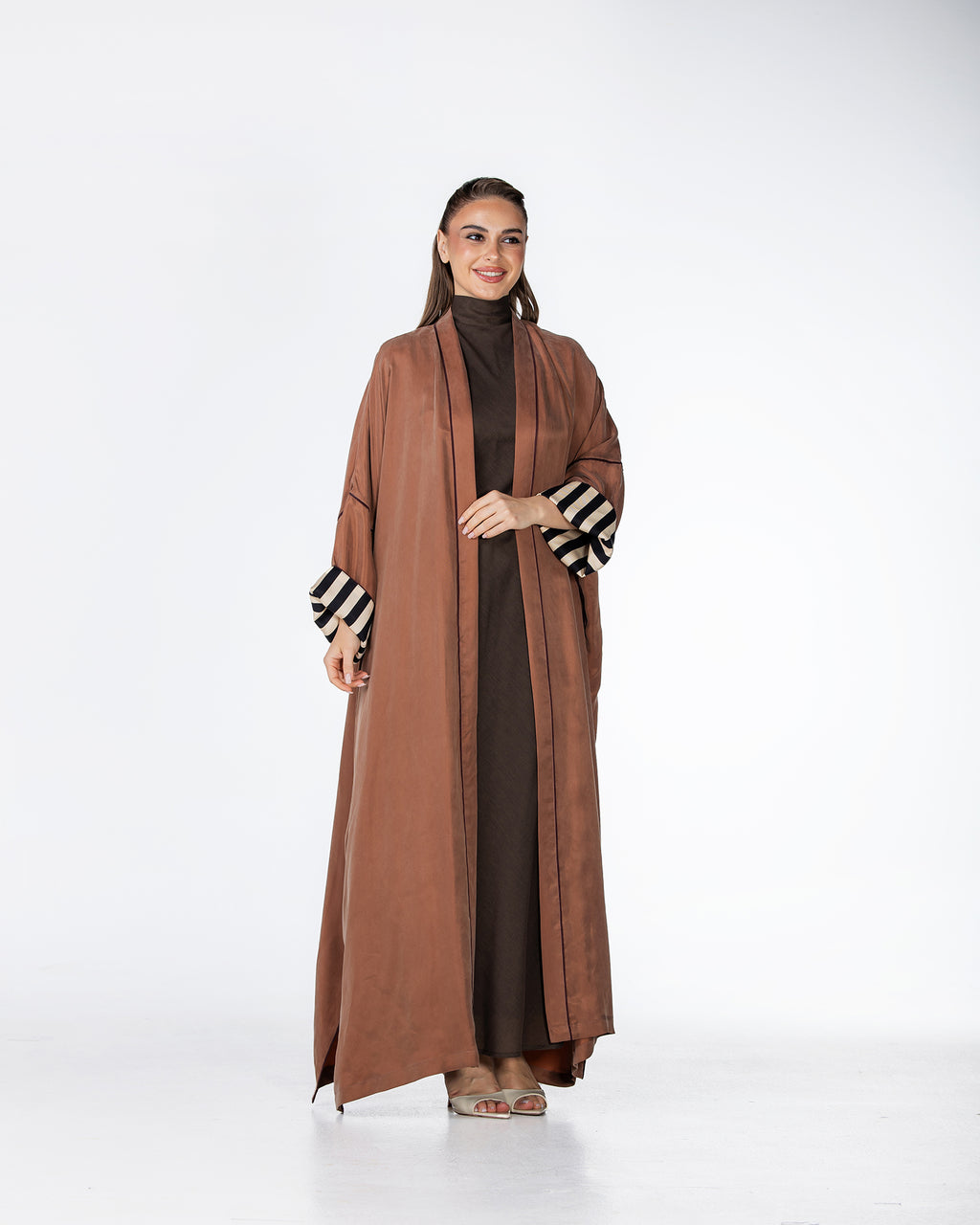 Harmony 2.0 – Washed Silk Abaya