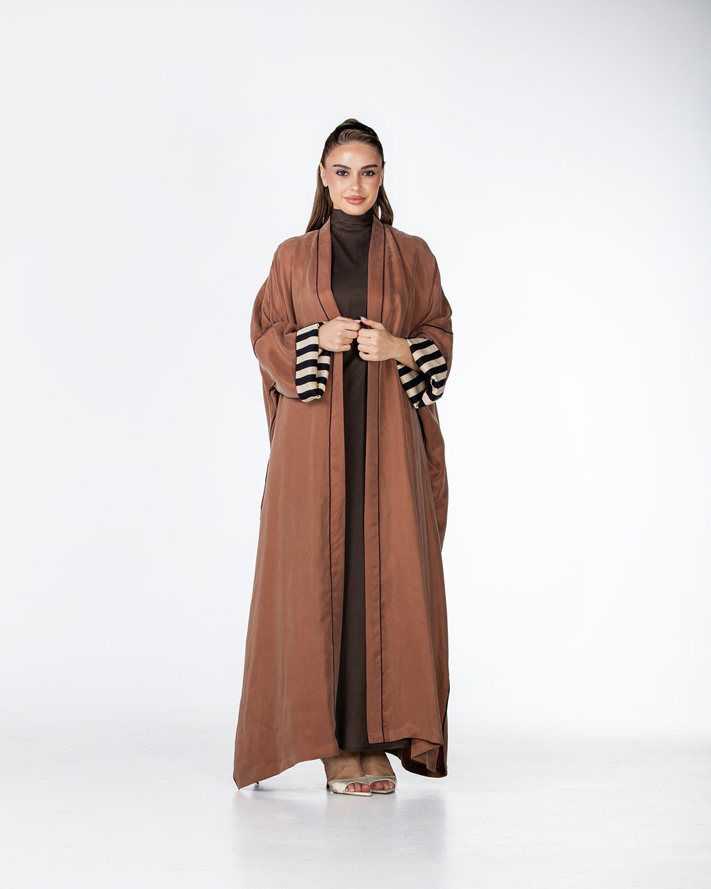 Harmony 2.0 – Washed Silk Abaya