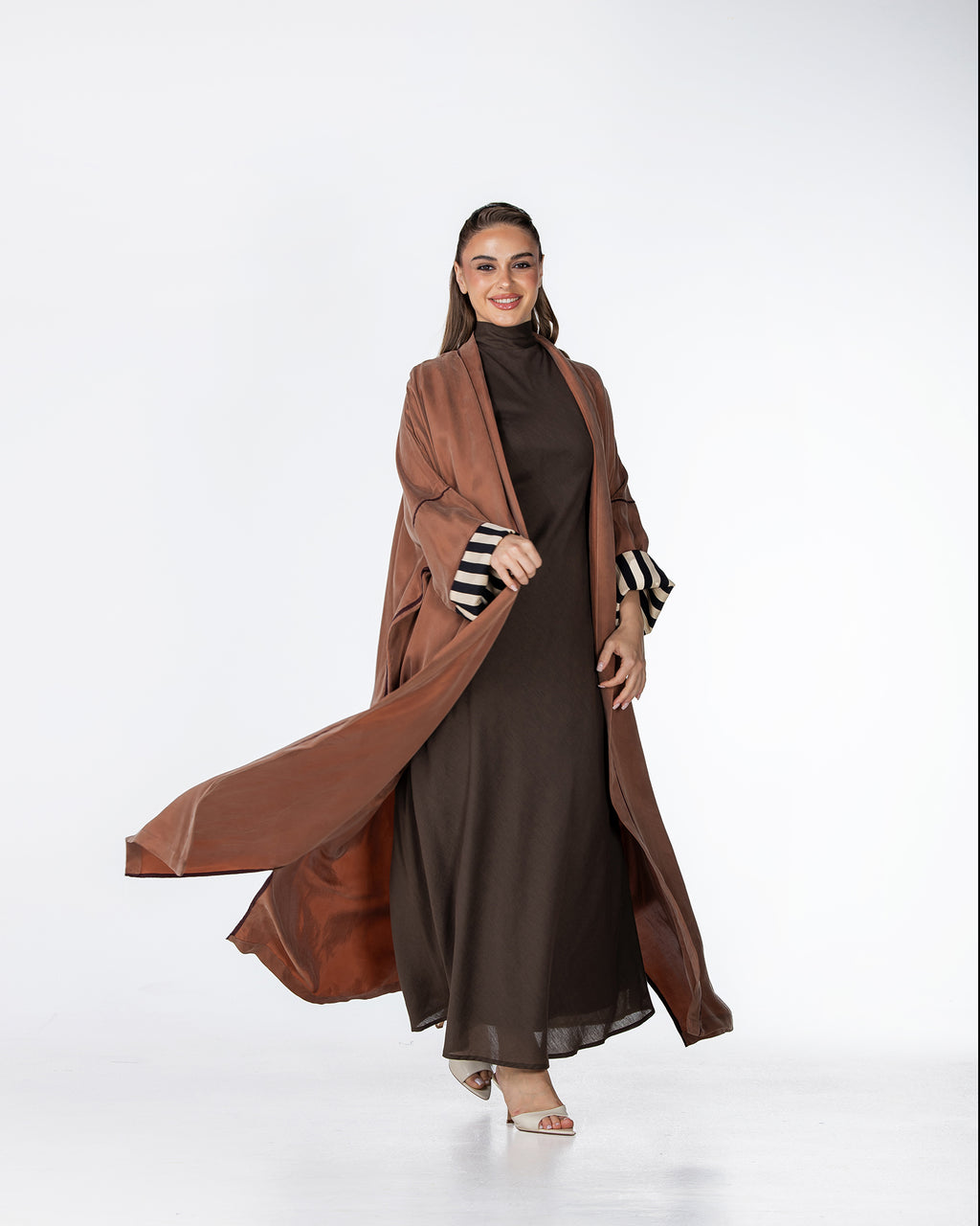 Harmony 2.0 – Washed Silk Abaya