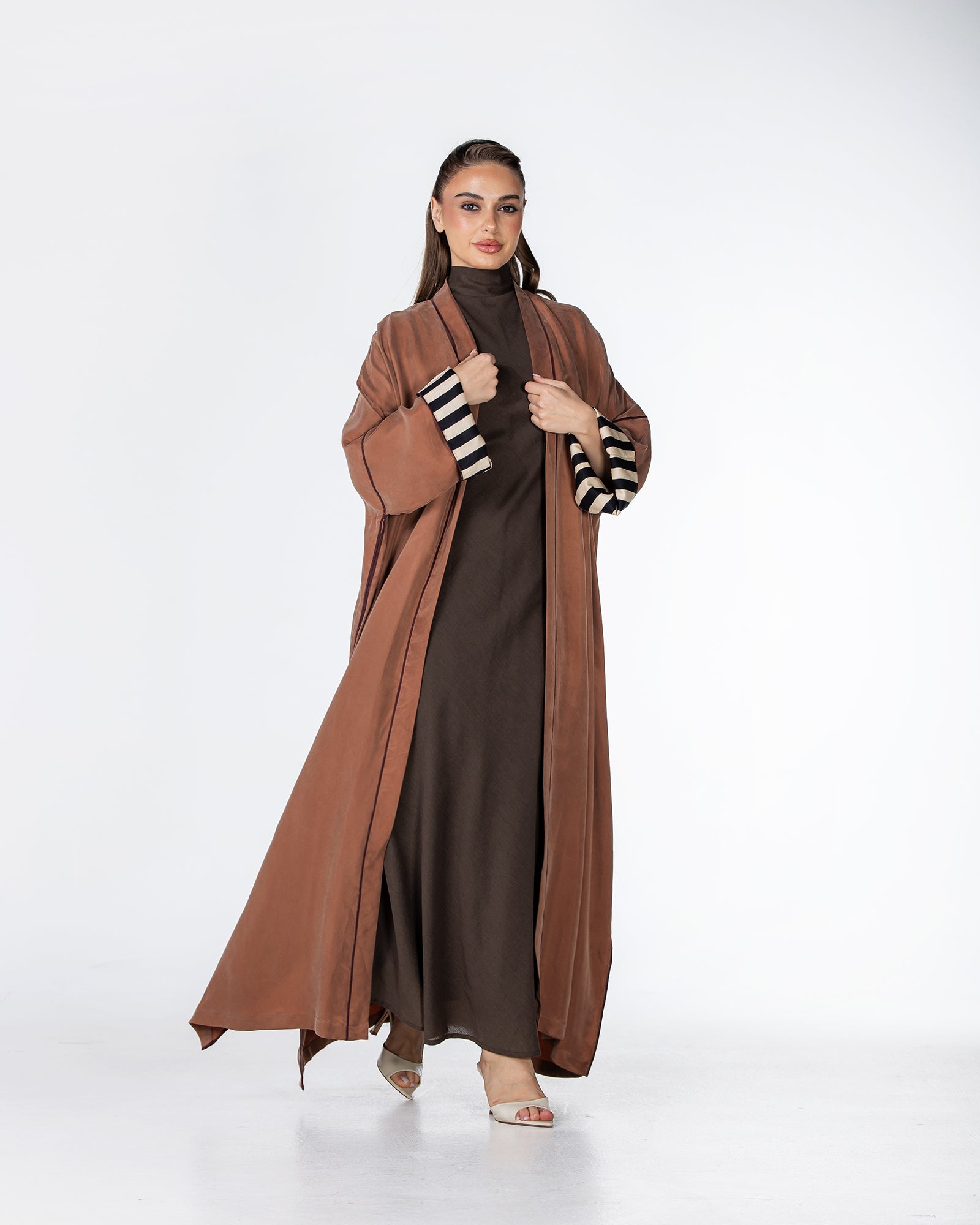 Harmony 2.0 – Washed Silk Abaya