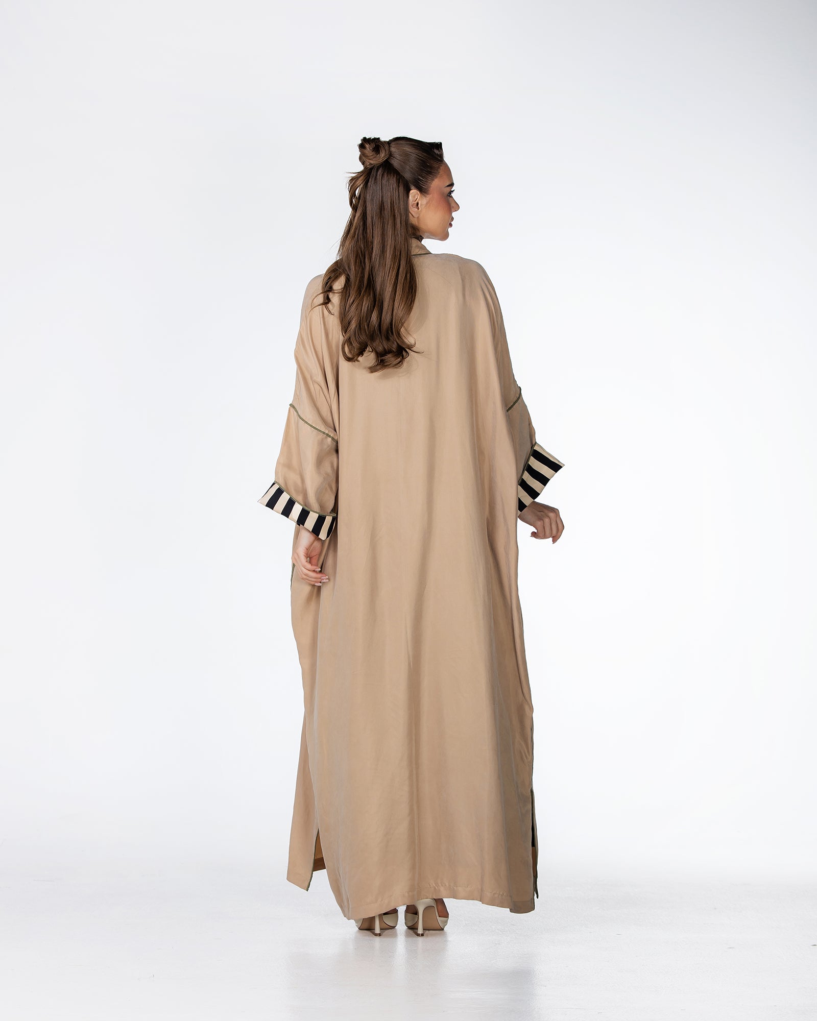 Harmony 2.0 – Washed Silk Abaya