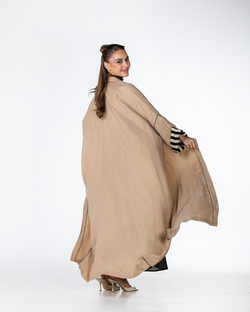 Harmony 2.0 – Washed Silk Abaya