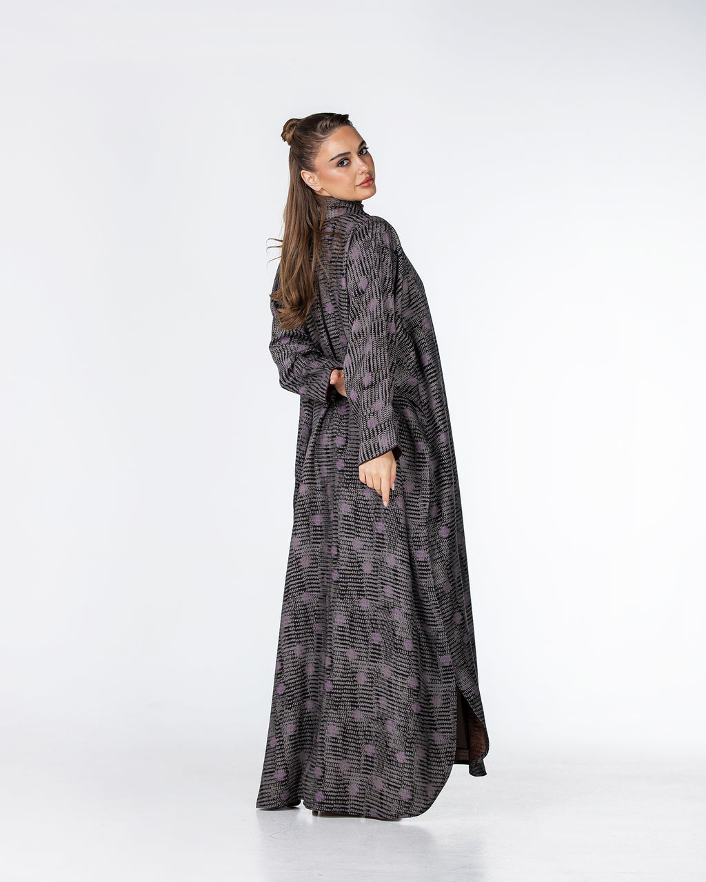 Kashmir – Abstract Print Bisht Abaya