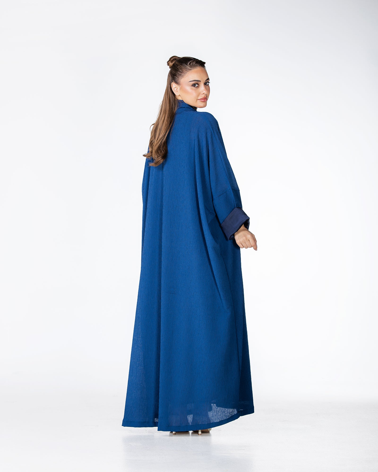 Cherry – Crinkle Crepe Bisht Abaya