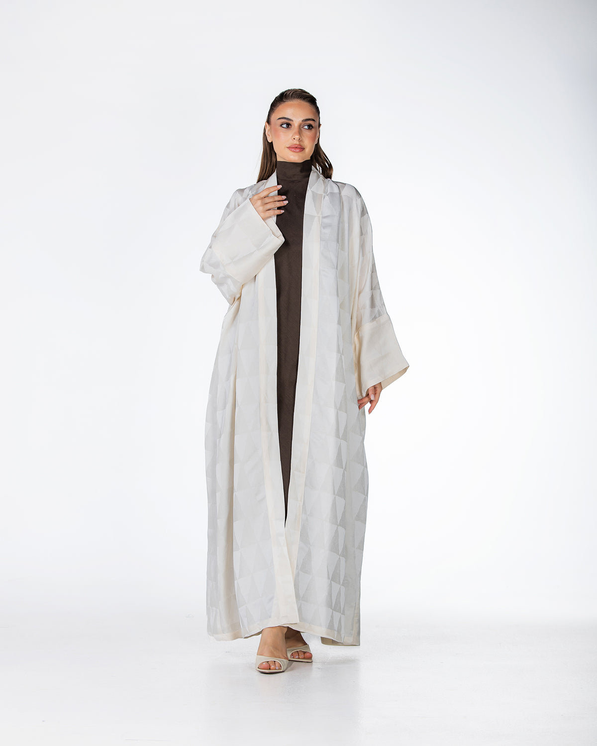 Mocha – Geometric Viscose Linen Abaya