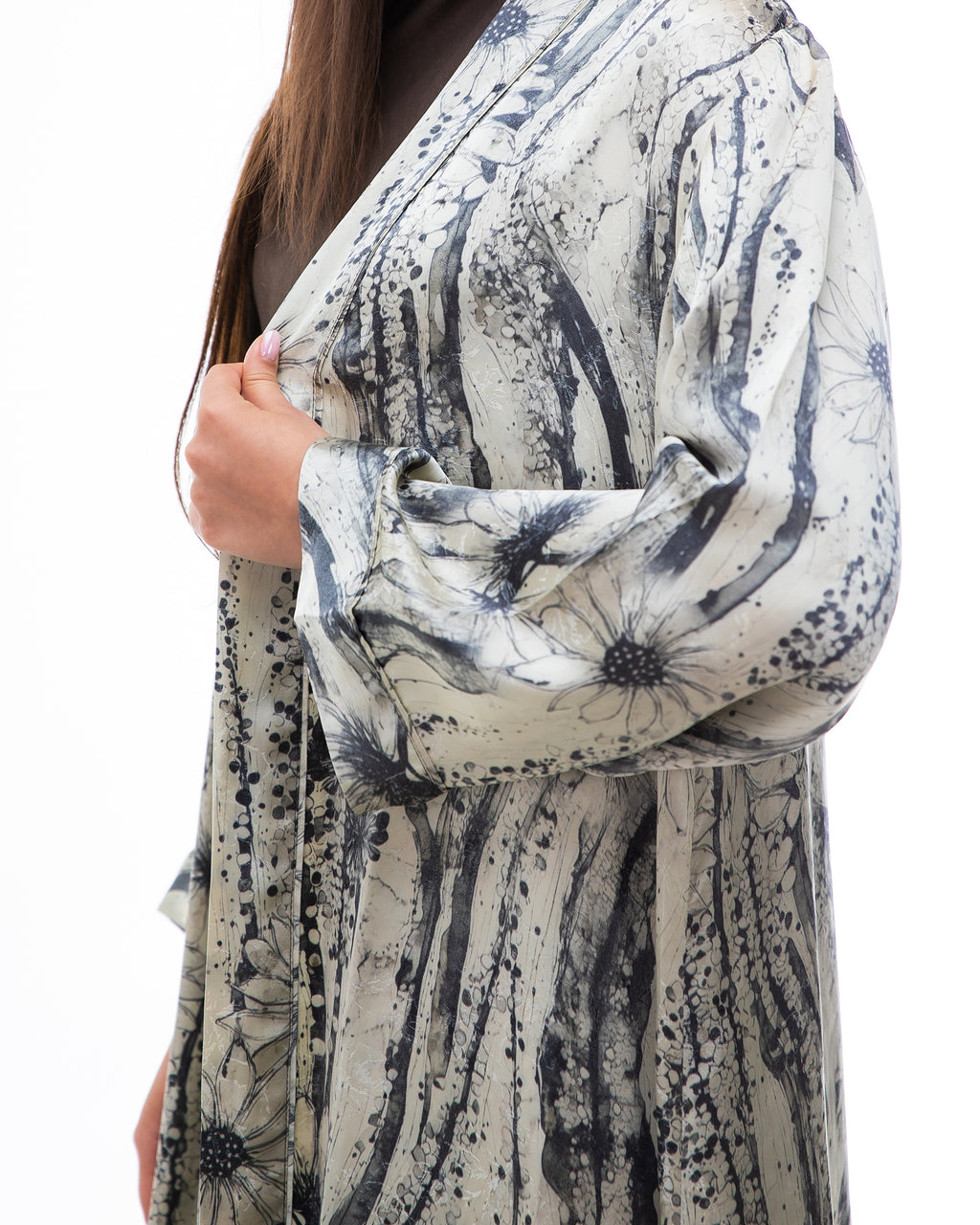 Brass 2.0 – Printed Silk Blend Flared Abaya