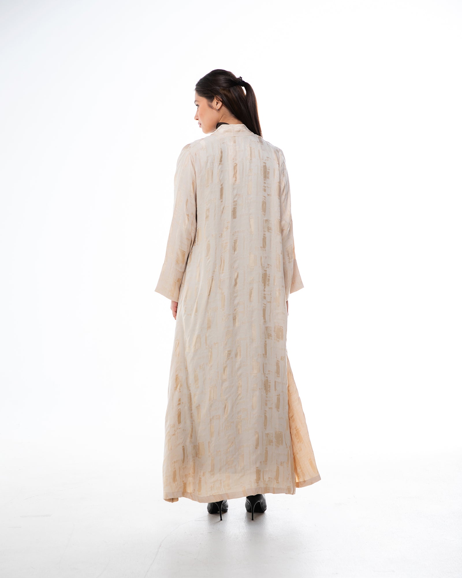 Clara Lux – Textured Washed Silk Flared Abaya