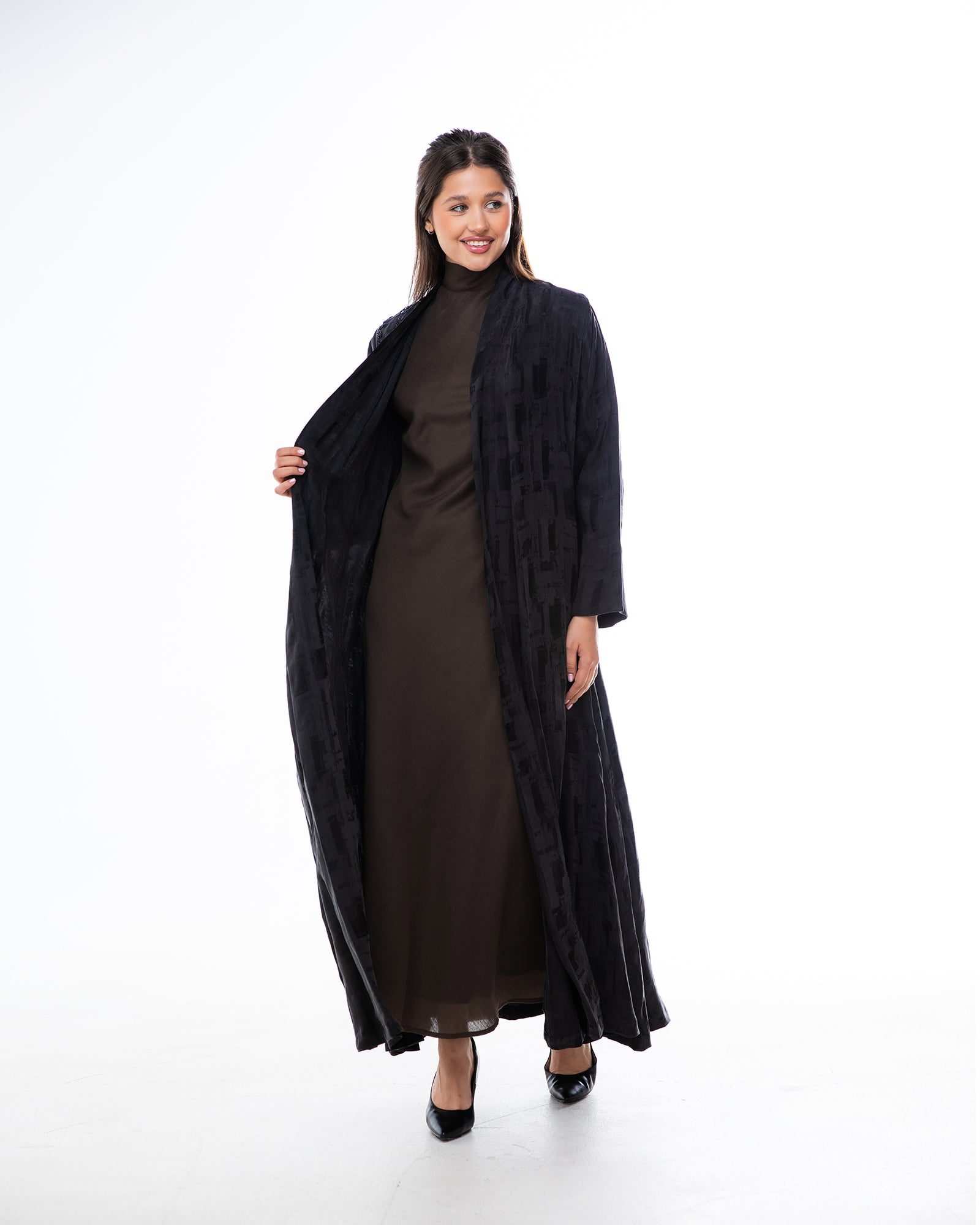 Clara Lux – Textured Washed Silk Flared Abaya