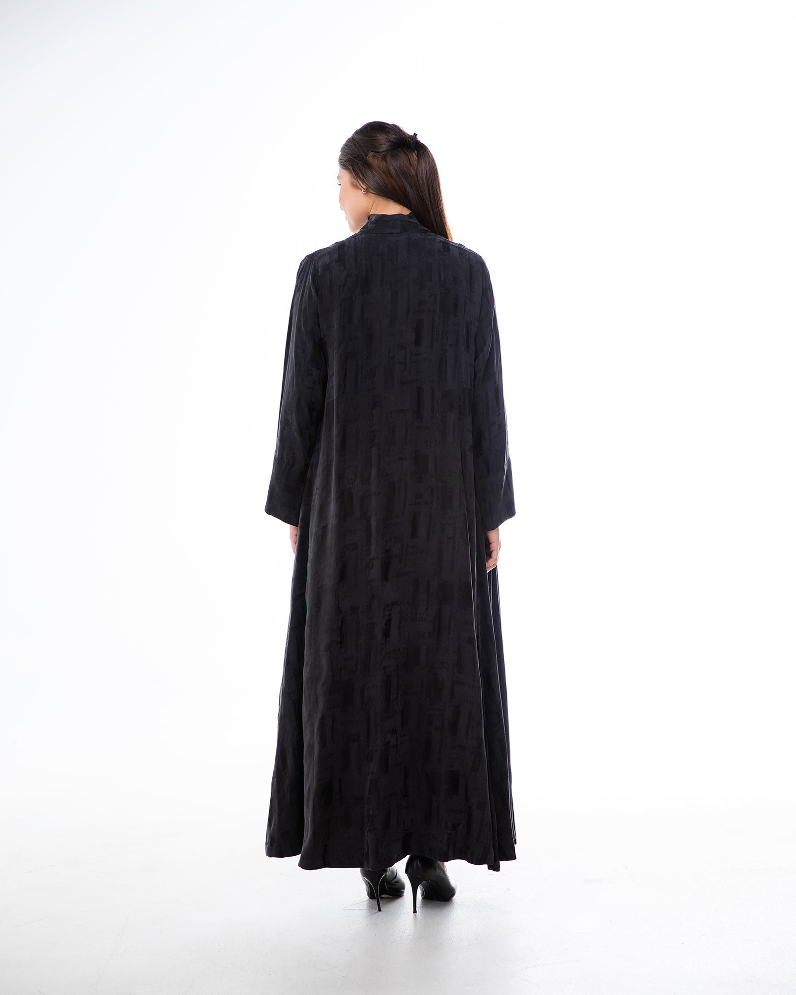 Clara Lux – Textured Washed Silk Flared Abaya
