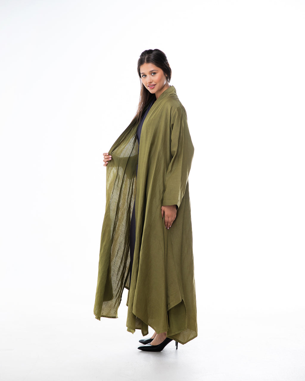 Sylvia Lux – Asymmetrical Linen Abaya