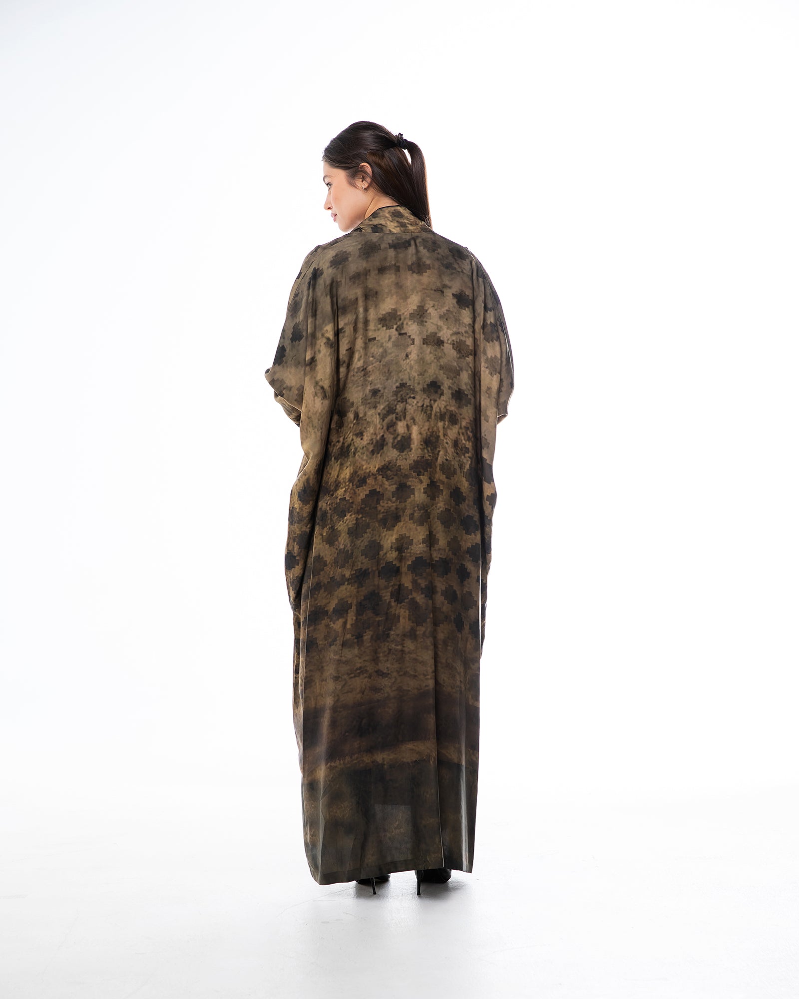 Kashmir 2.0 - Printed Bisht Abaya