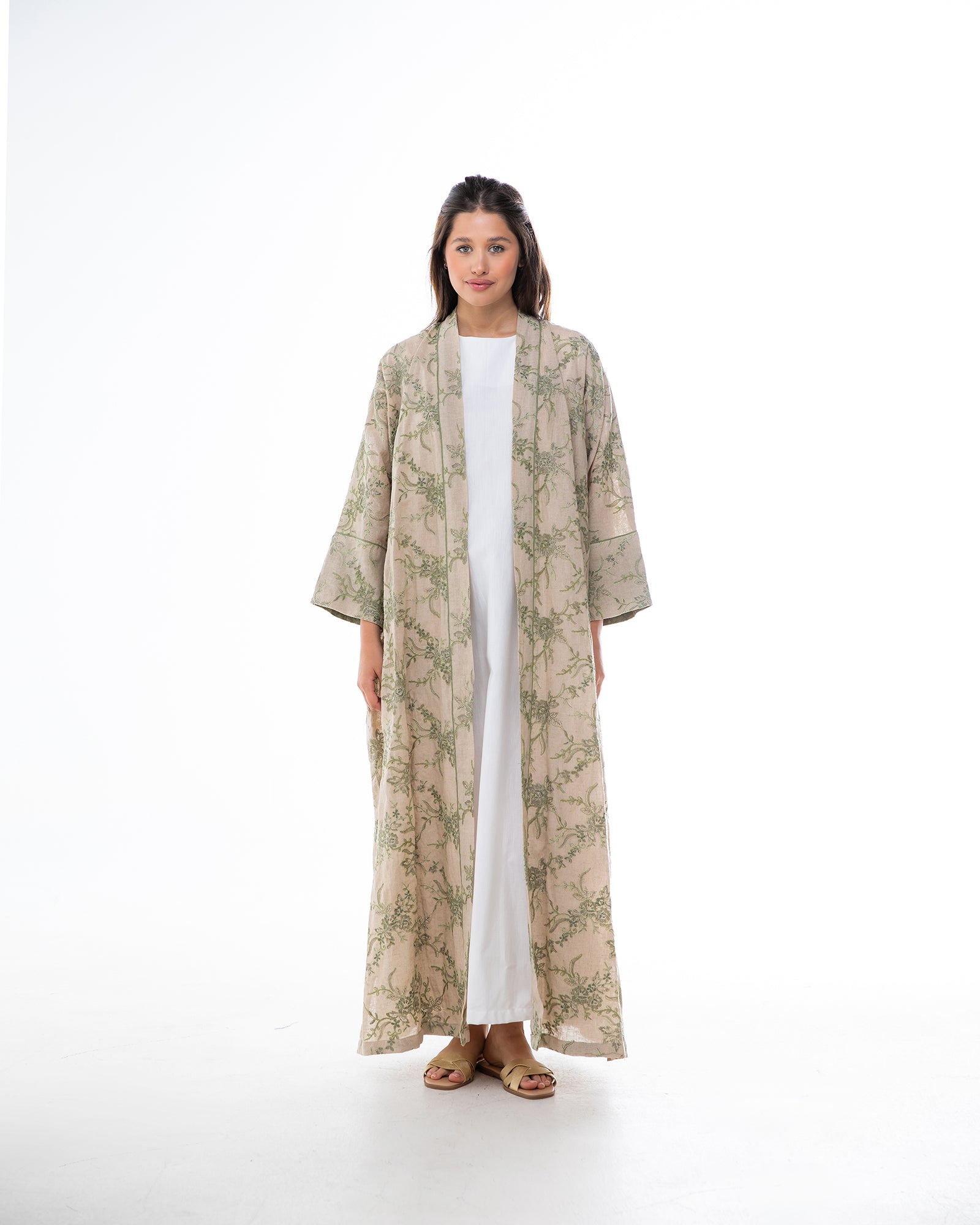 Element – Embroidered Linen Bisht Abaya