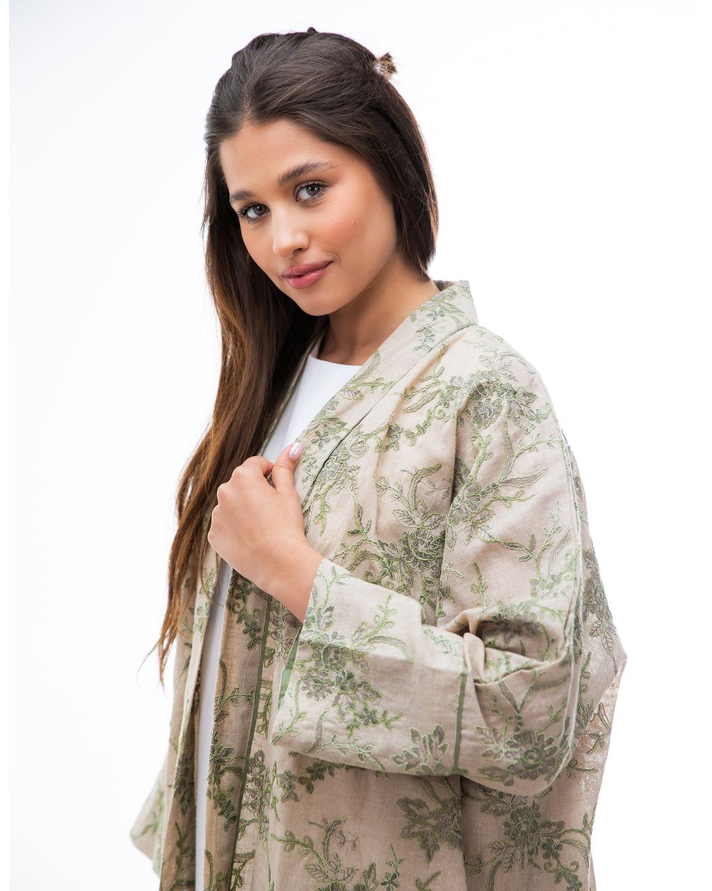 Element – Embroidered Linen Bisht Abaya