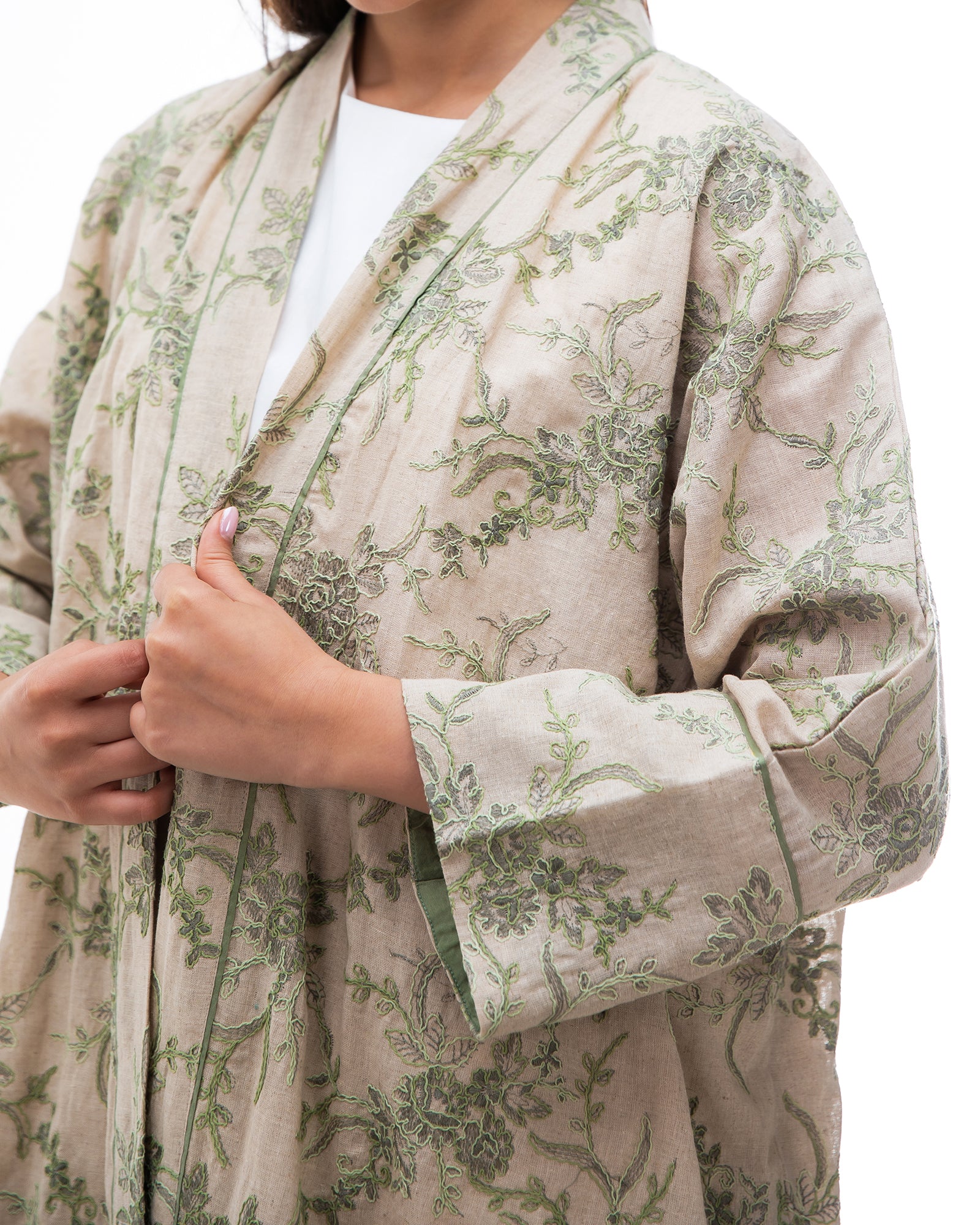 Element – Embroidered Linen Bisht Abaya