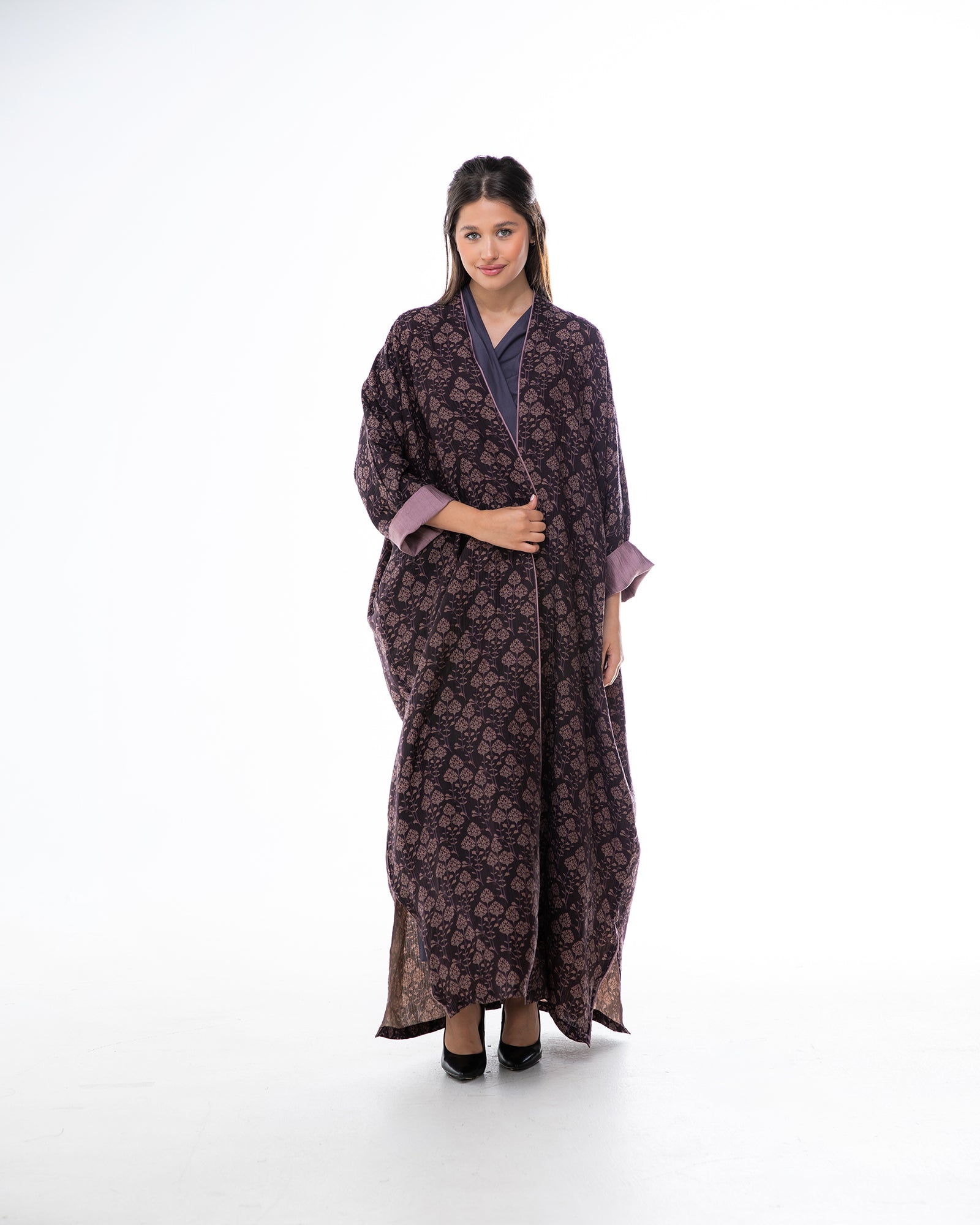 Vienna 2.0 – Half Bisht Abaya