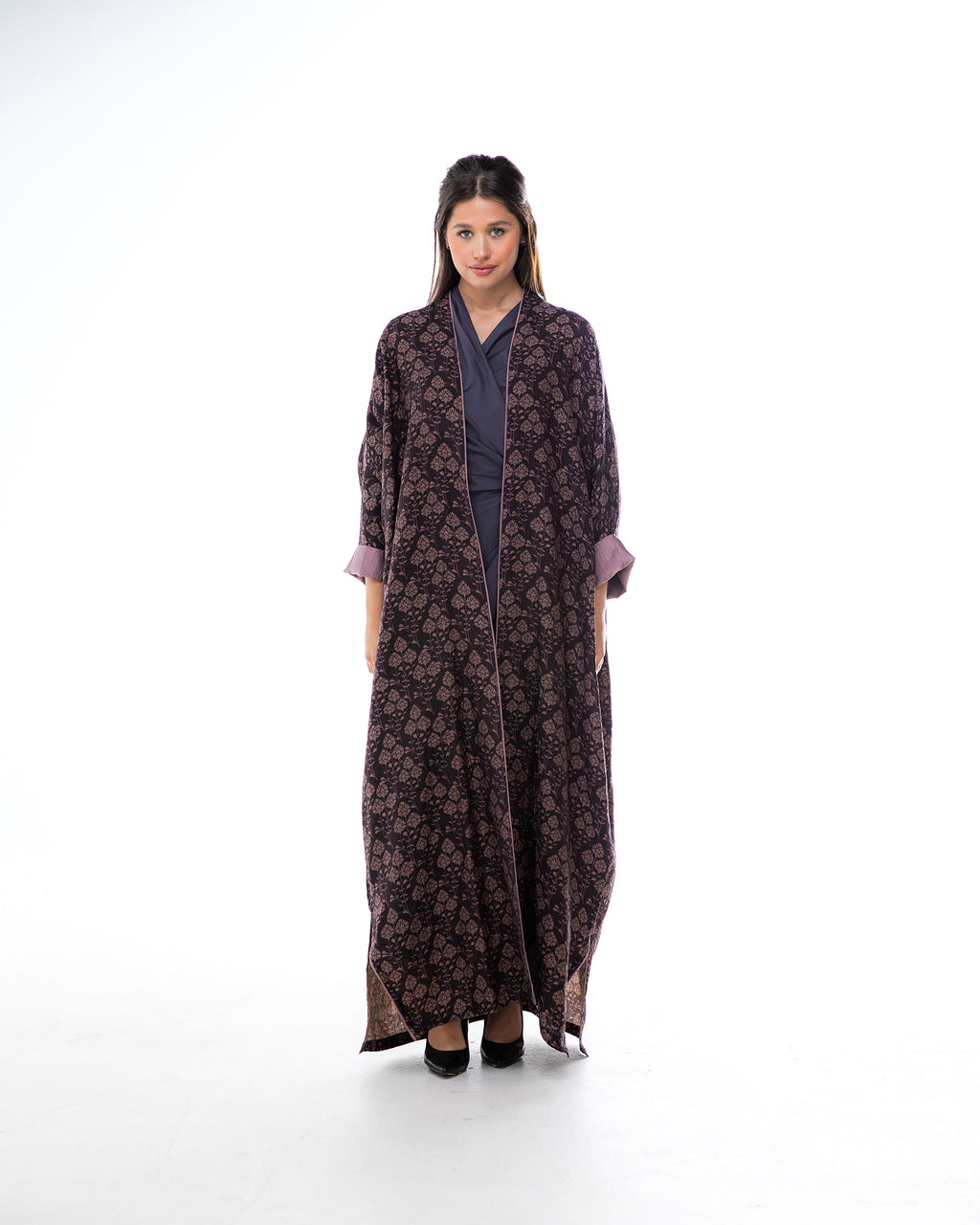 Vienna 2.0 – Half Bisht Abaya