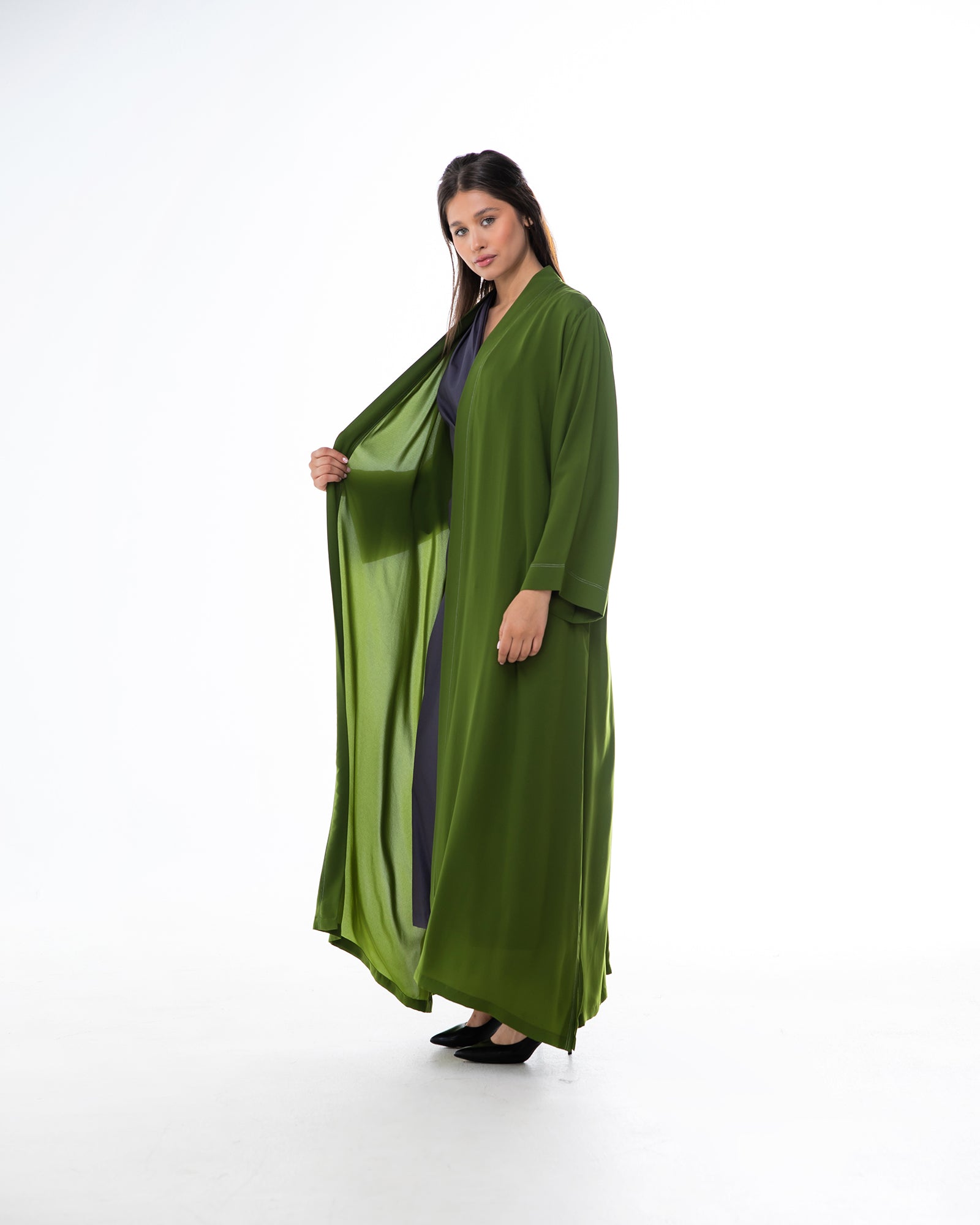 Wonder – Crepe Flared Abaya
