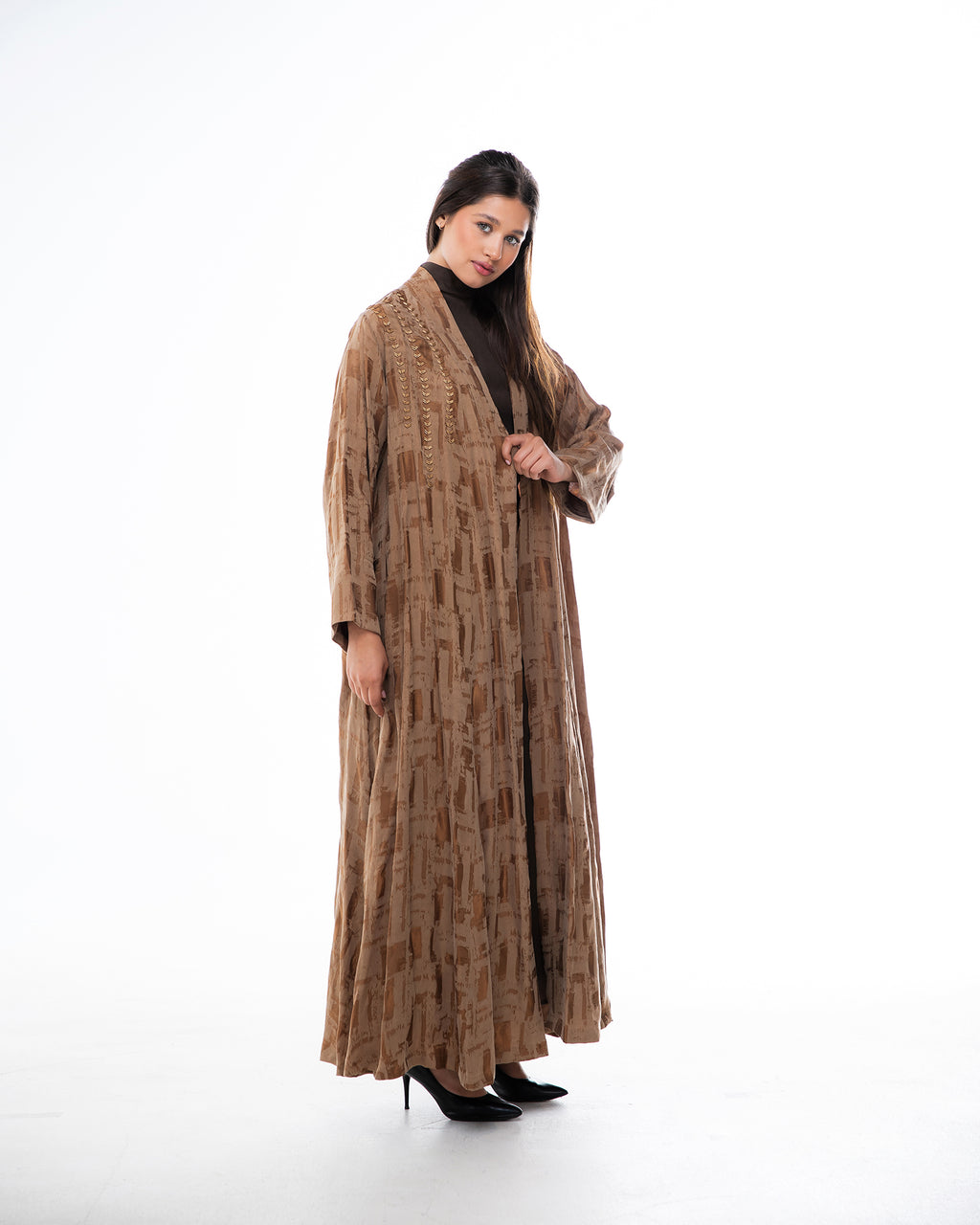 Clara Lux – Textured Washed Silk Flared Abaya