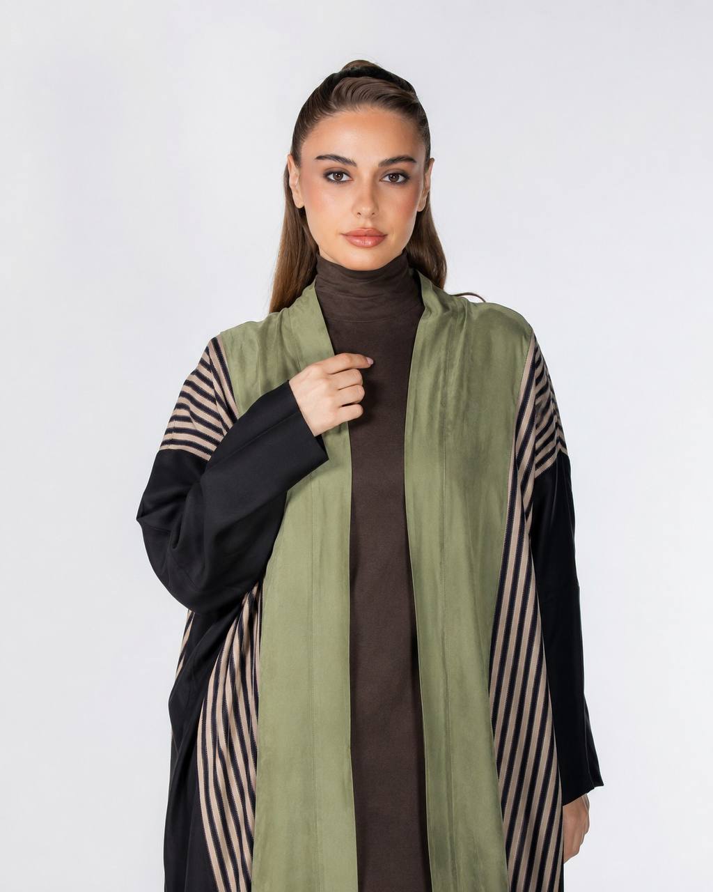 Eclipse – Washed Silk Bisht Abaya