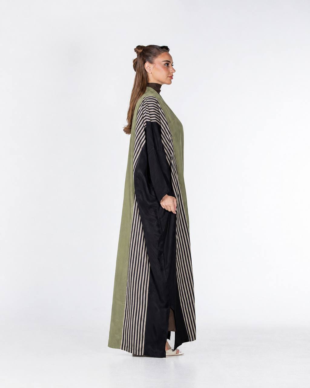 Eclipse – Washed Silk Bisht Abaya
