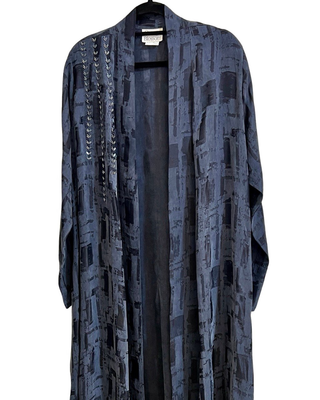 Clara Lux – Textured Washed Silk Flared Abaya