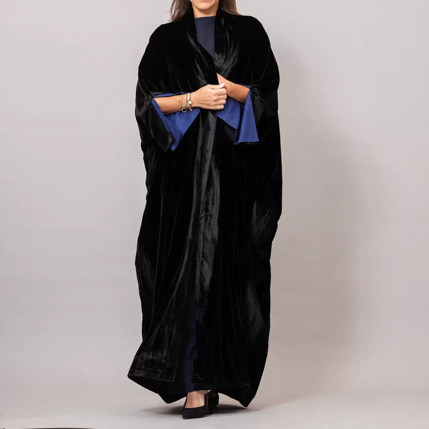 Velvet Black Amore Bisht Abaya with Lined Sleeves