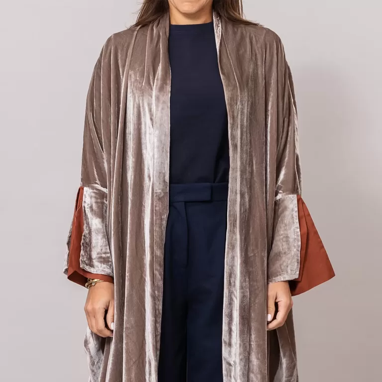 Velvet light Brown Amore Bisht Abaya with Lined Sleeves