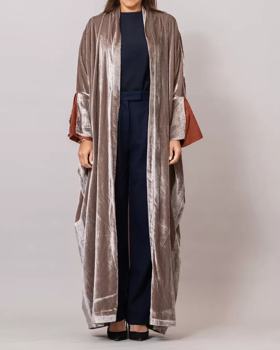 Velvet light Brown Amore Bisht Abaya with Lined Sleeves