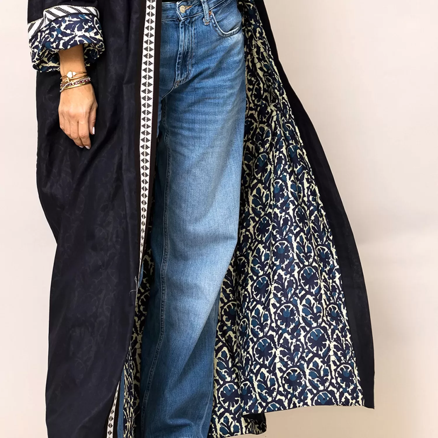 Midnight Blue Cosmo Plain and Printed Cotton Reversible Abaya