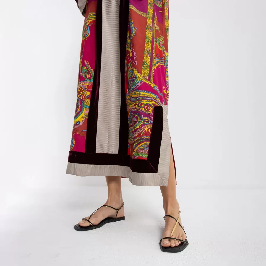 Prosperity 2.0 - Paisley Cotton Kaftan with Velvet - Image 6