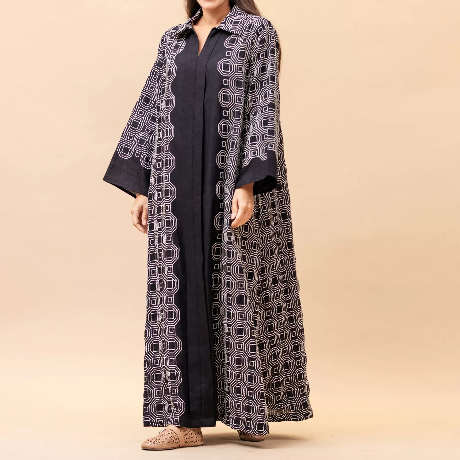 Topaz 2.0  - Embroidered Linen Kaftan - Image 3