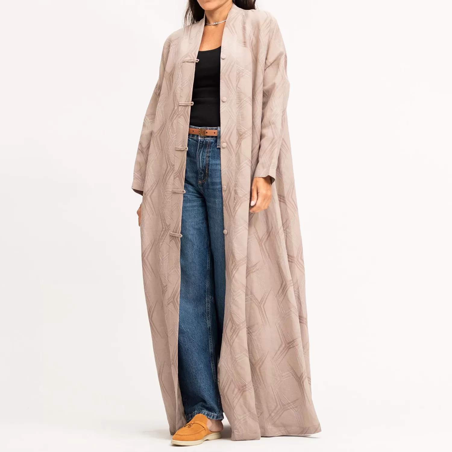 Leo 2.0  - Woven Linen Abaya with Buttons - Image 4