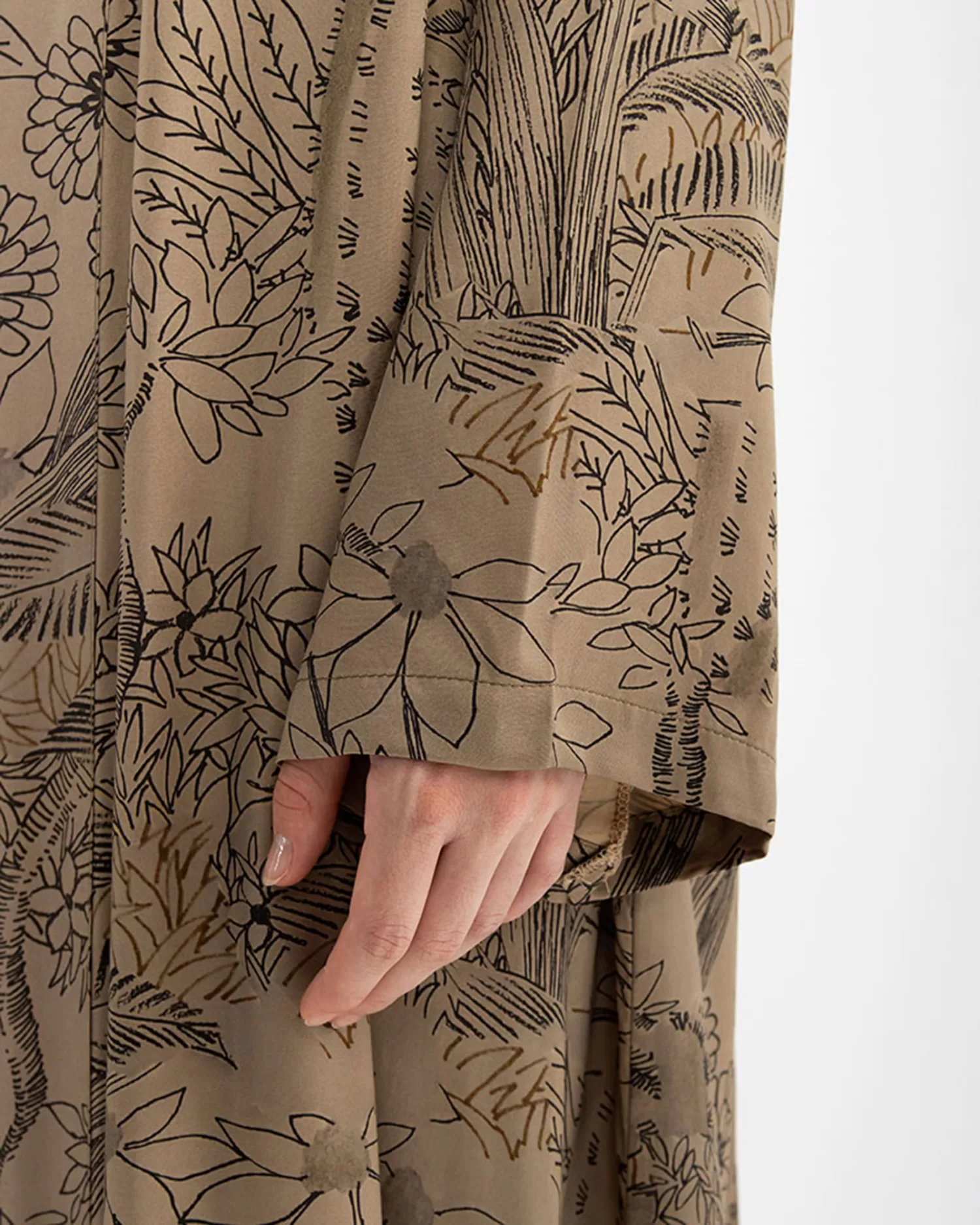 Ursula - Printed Silky Linen Abaya with Chiffon Tarha - Image 5