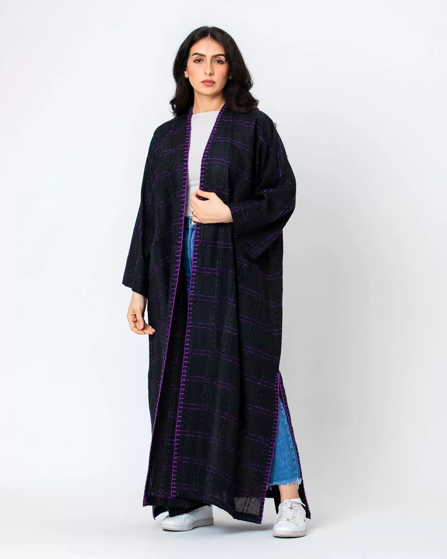 Georgia 2.0 – Linen Kaftan with Needlework Embroidery - Image 3