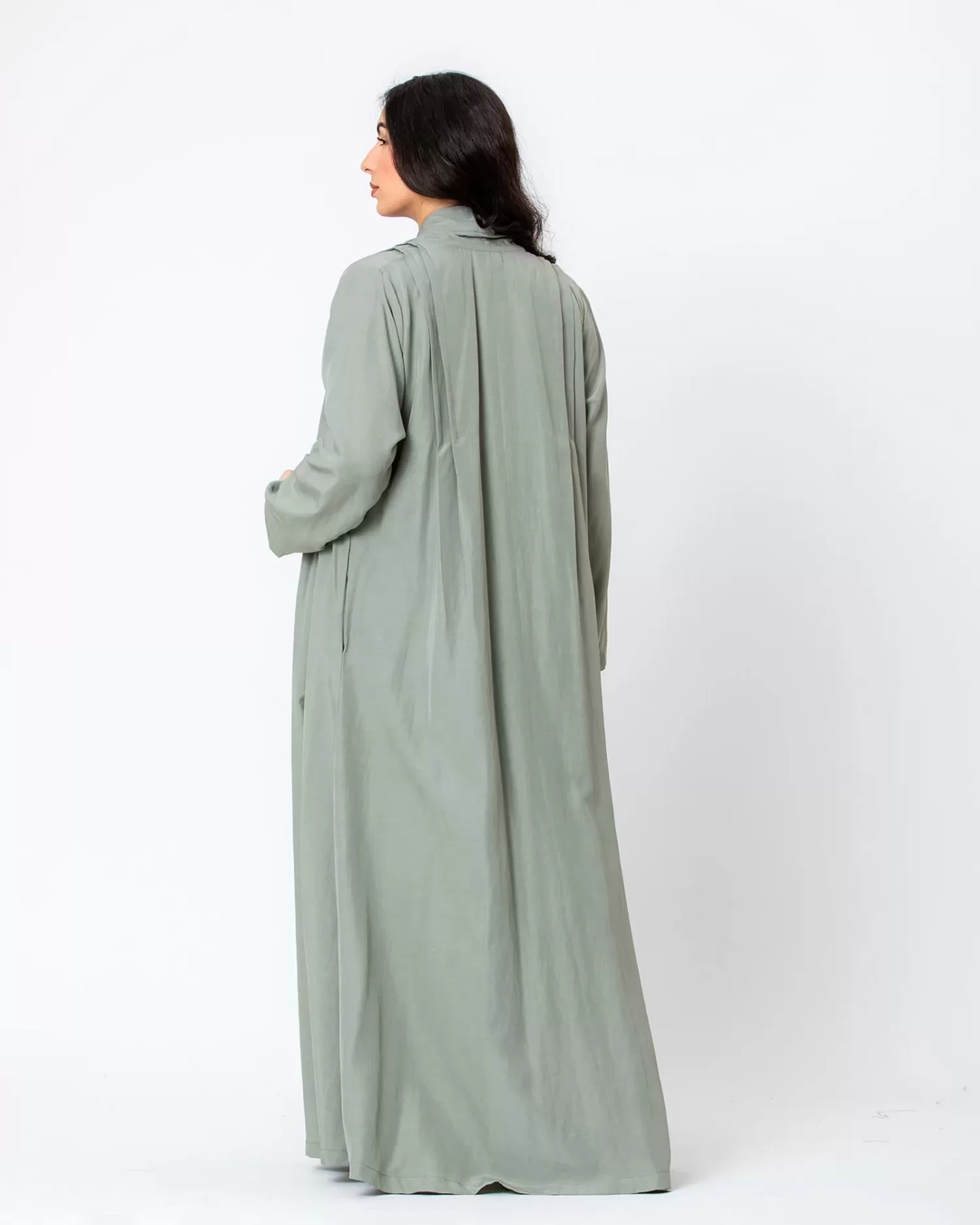 Taurus 2.0 - Linen Abaya with Pleats - Image 6