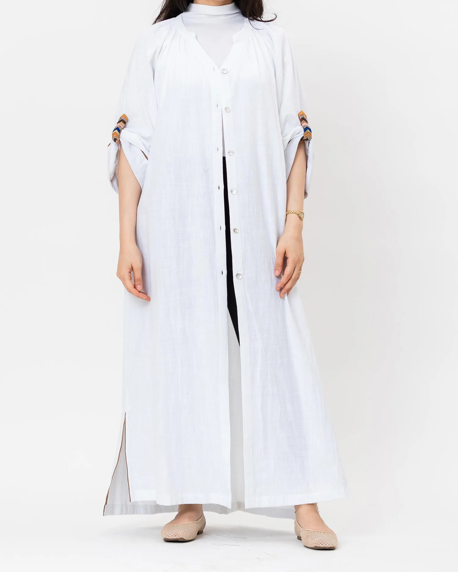 Luna - Embroidered Linen Shirt - Image 3