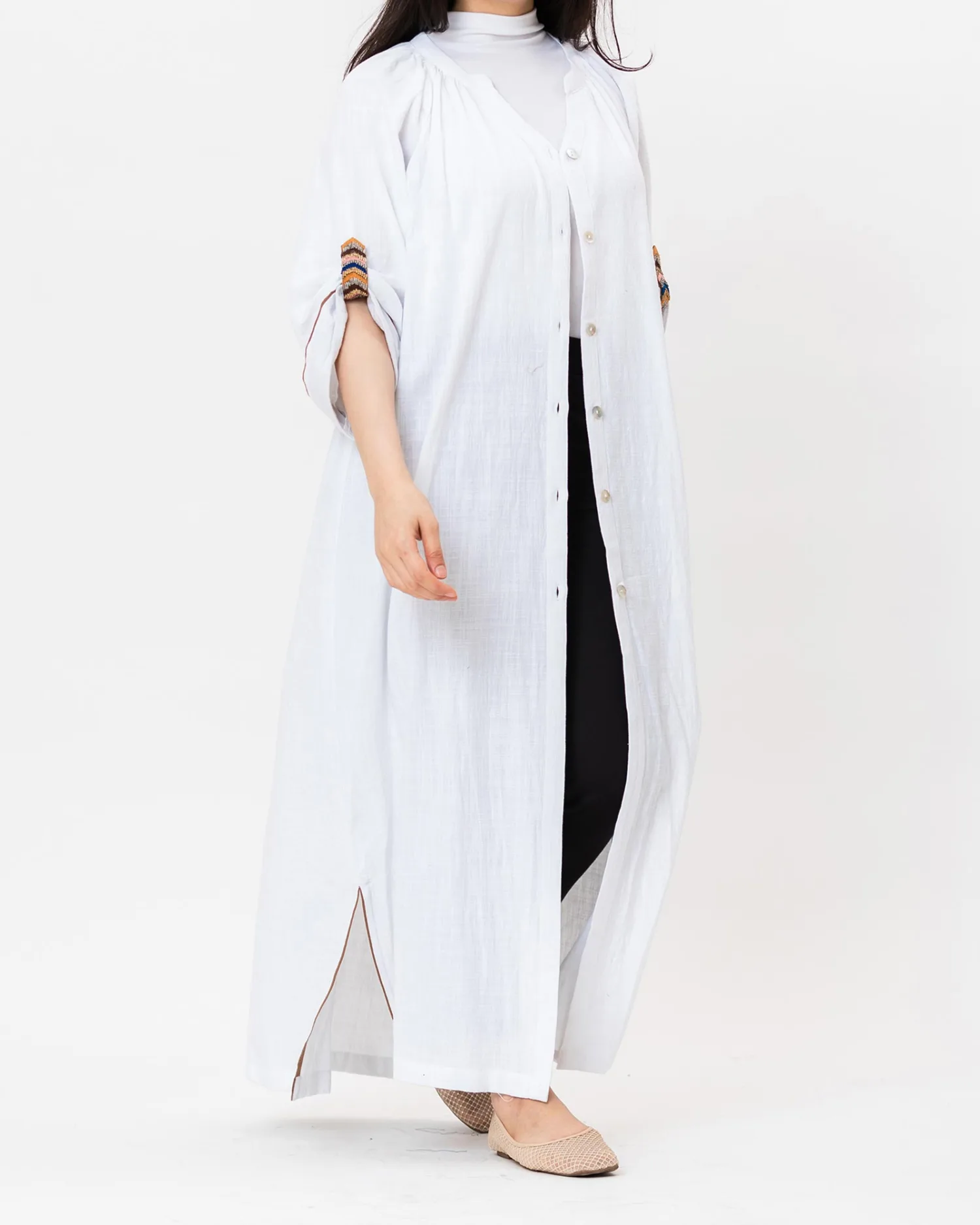 Luna - Embroidered Linen Shirt - Image 5