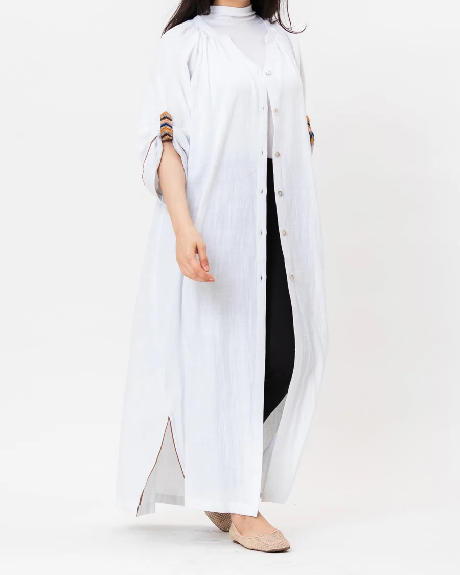 Luna - Embroidered Linen Shirt - Image 5