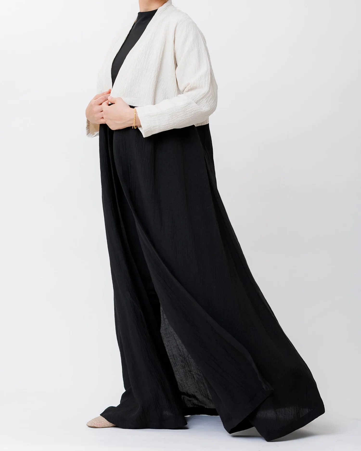 Carina 2.0 - Half Crinkle Abaya - Image 4