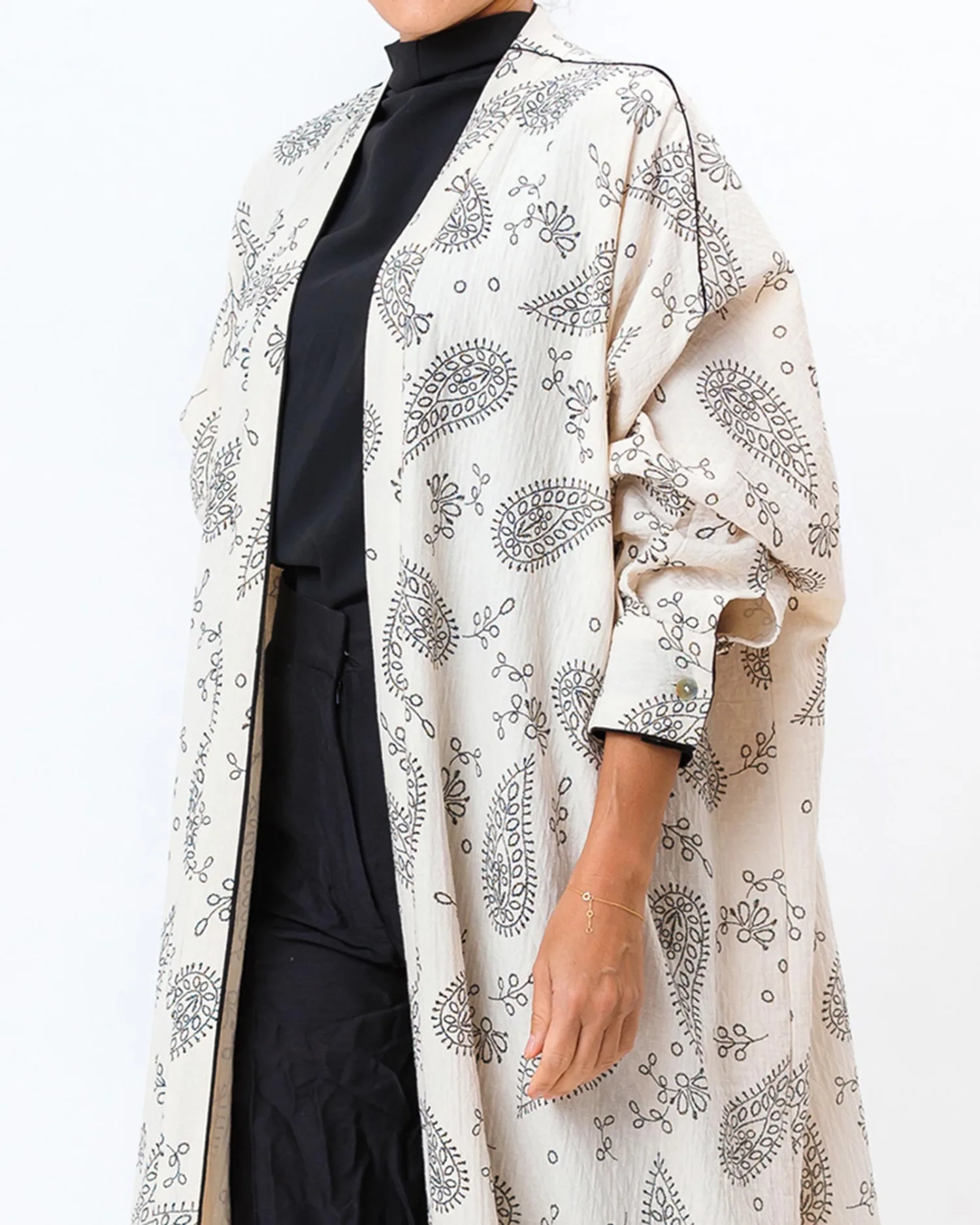  Bandana – Linen Printed Bisht Abaya - Image 2