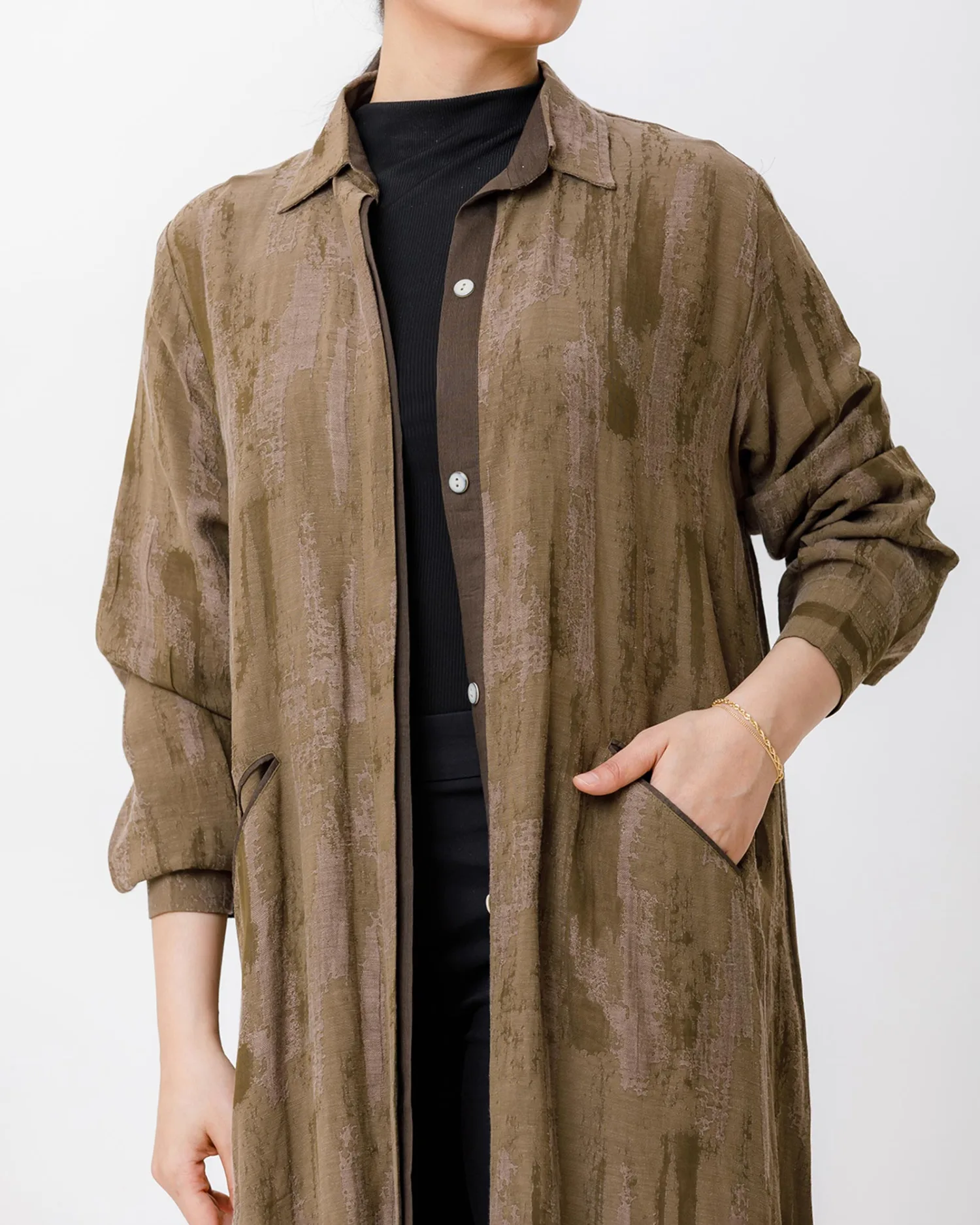  Cacao 2.0 – Woven Linen Shirt - Image 2